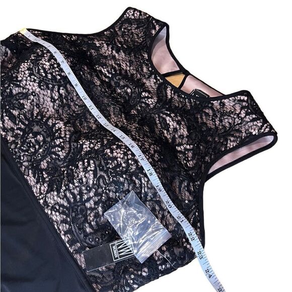 Nightway lace sequins open back evening gown black tan size 20W - Picture 14 of 16